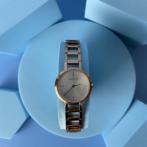 (Sold) Calvin Klein watch - Picture 2 of 4